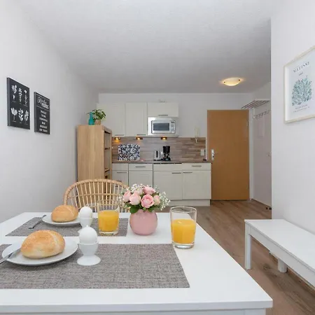 Lejlighed Yachthafenresidenz-wohnung-5303-815 *